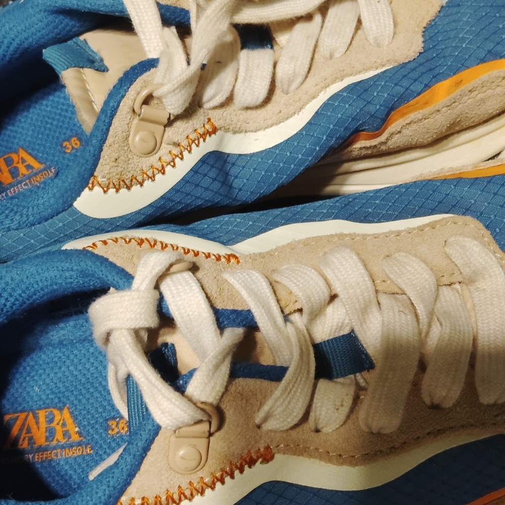 Zara Sneakers